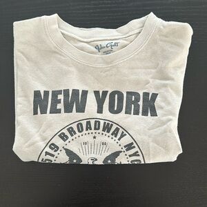 Brandy Melville/John Galt women’s tee.